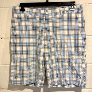 Men’s Bermuda golf shorts blue beige plaid